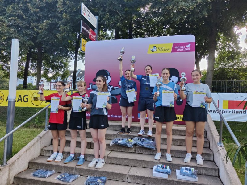 torneointernazionaledidusseldorfsingolofemmu171doppiodaveriochiaracongiorgiafilippi.jpg